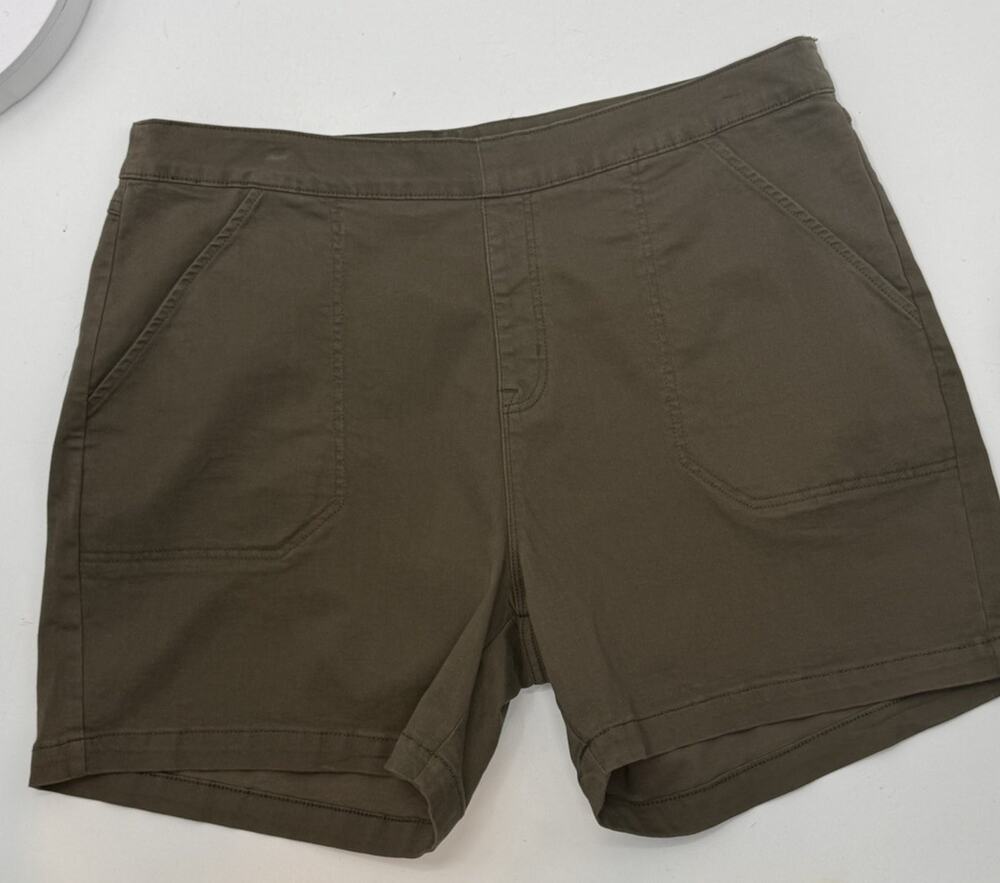 Nautica Jeans Womens XXL Olive Green Pull On Stretch Shorts Cotton Blend Pockets